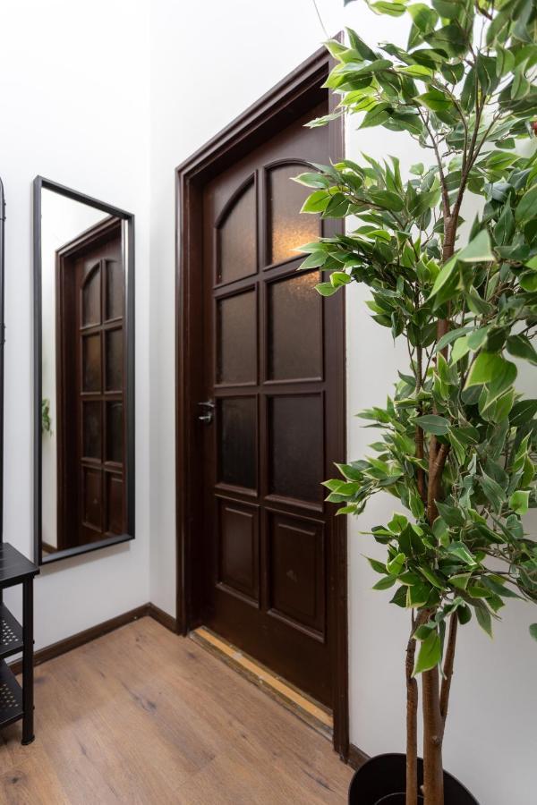 Green Goblin Apartment With Free Private Parking Budapeste Exterior foto